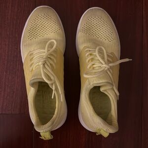 Women’s Aldo Runners